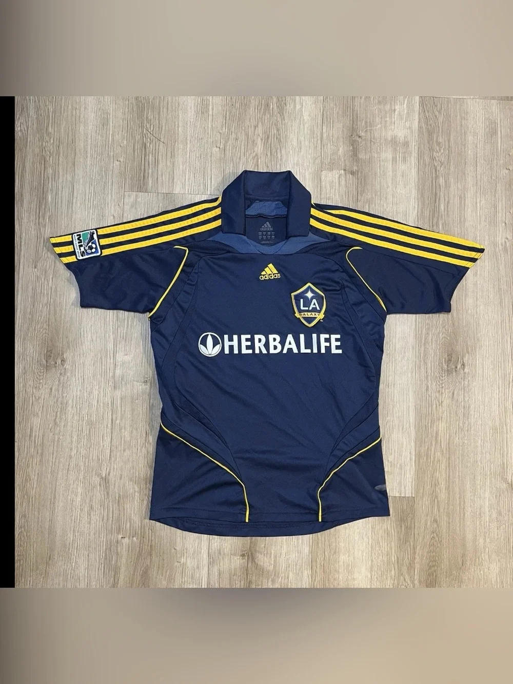 LOS ANGELES GALAXY AWAY SHIRT JERSEY ADIDAS Sz XS MEN 23 BECKHAM